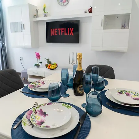 Luxury 2br Retreat In Apartamento *