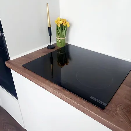 Luxury 2br Retreat In וארנה