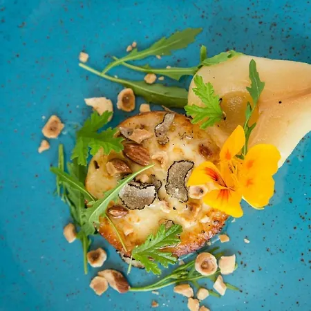 Apartamento Luxury 2br Retreat In Varna