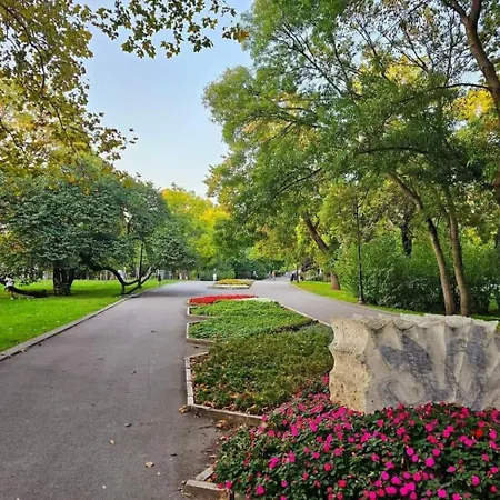 Luxury 2br Retreat In Varna