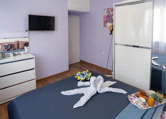 Apartman Luxury 2br Retreat In *