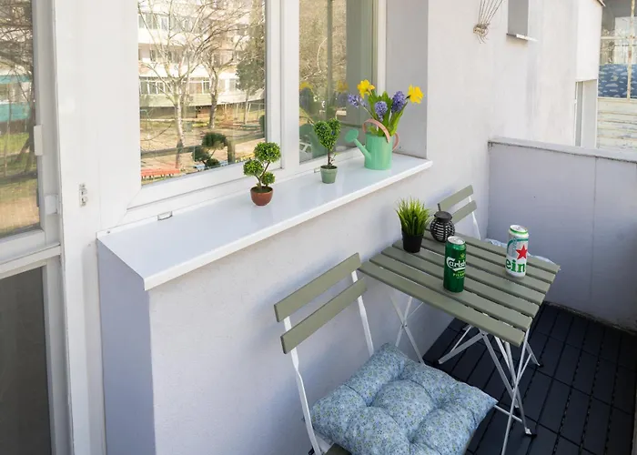 Luxury 2br Retreat In Apartman