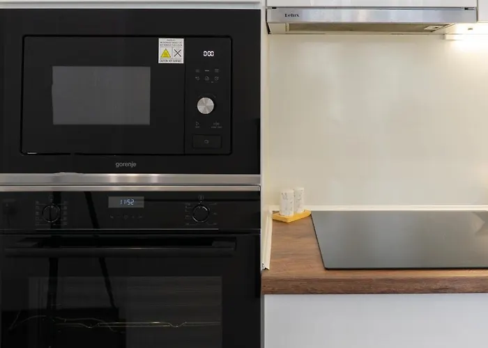 Apartman Luxury 2br Retreat In Várna