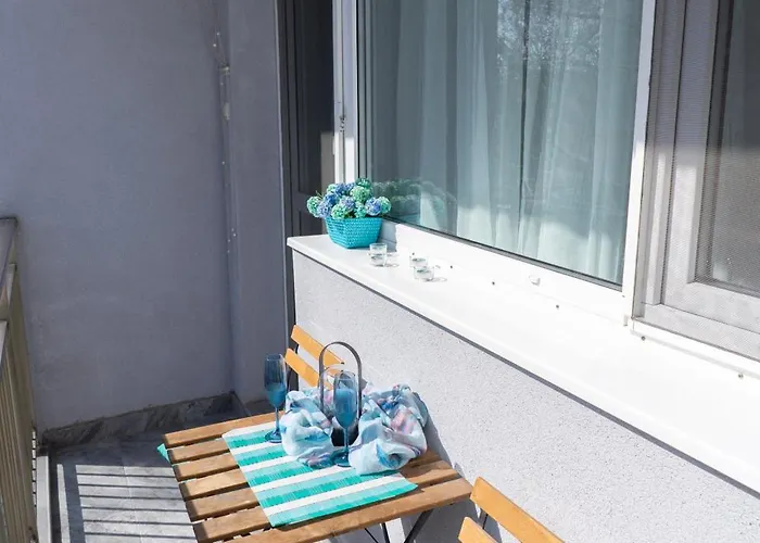 Luxury 2br Retreat In Apartman Várna